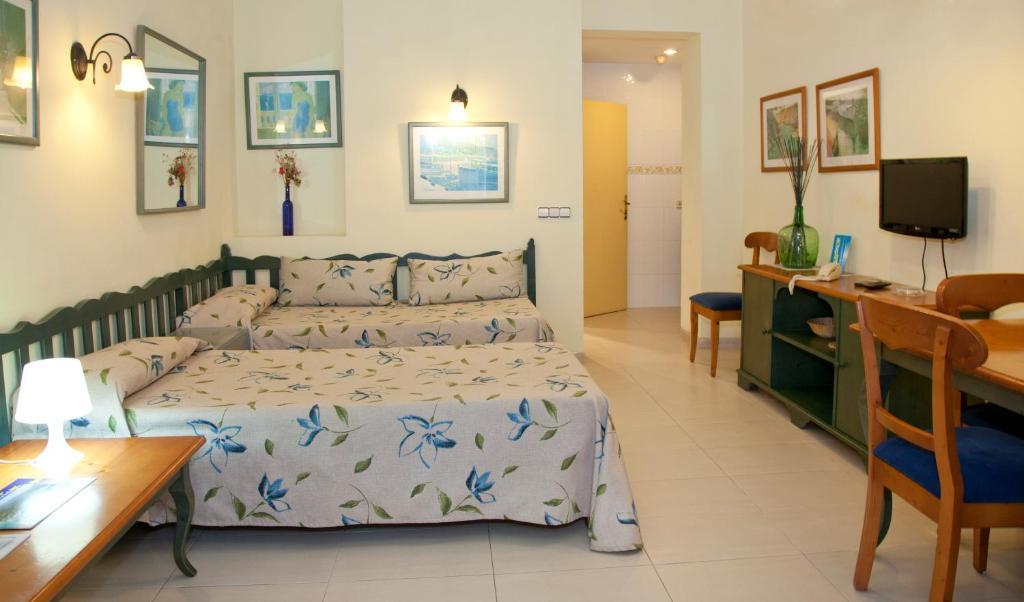 Carabela II Apartment Peguera Bagian luar foto