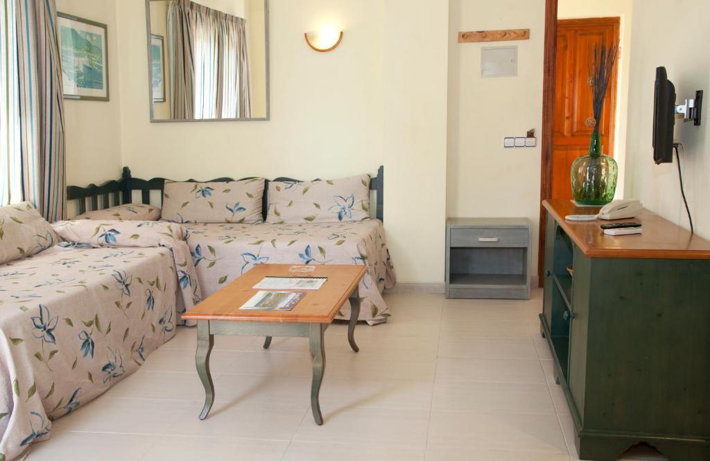 Carabela II Apartment Peguera Bagian luar foto